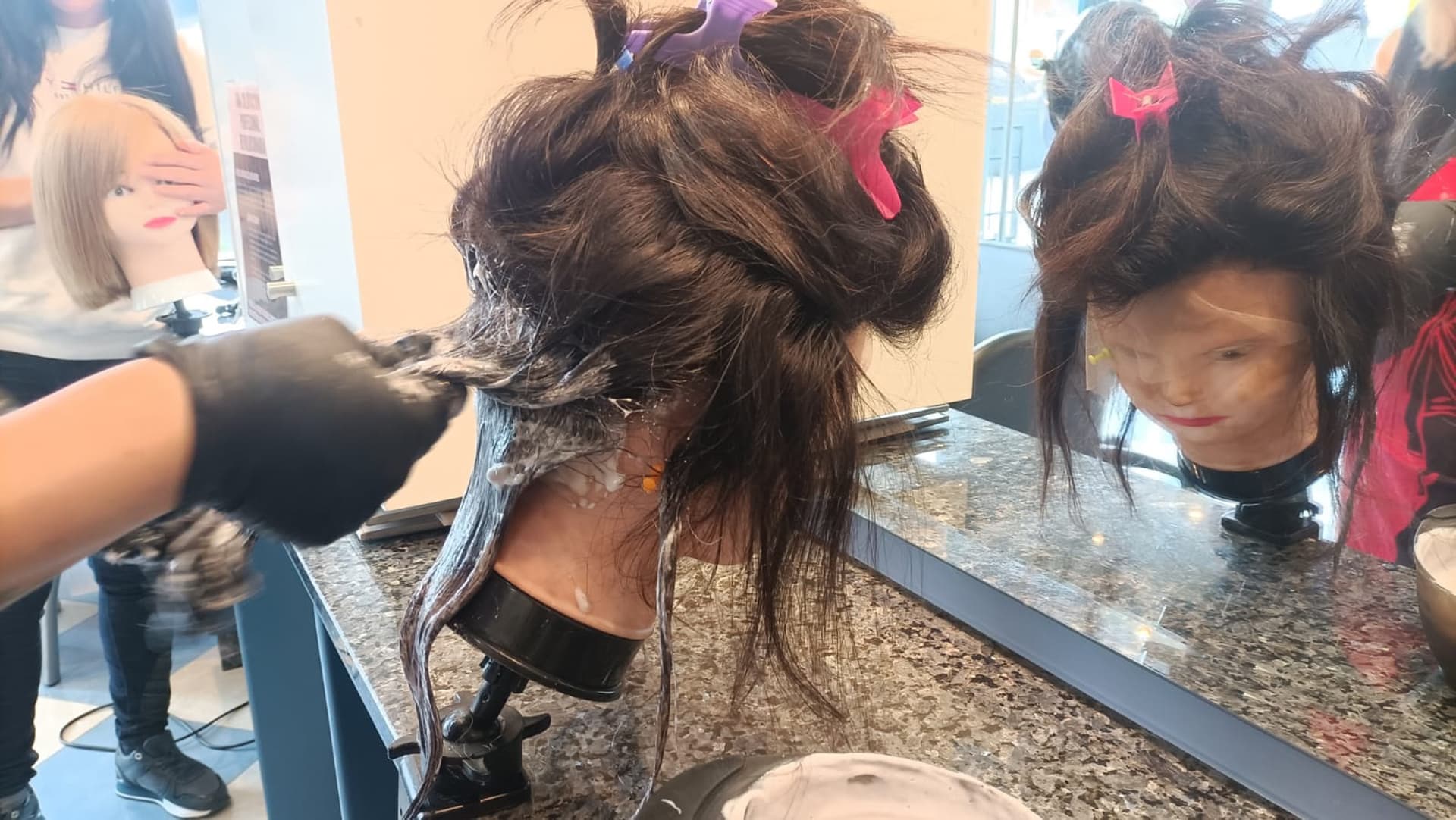 Confección a medida de pelucas con pelo natural en Lugo